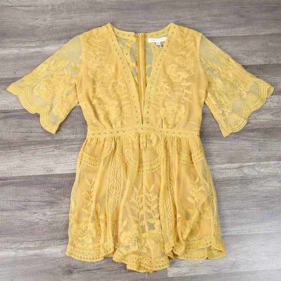 Honey Punch As You Wish Golden Yellow Plunge Front Lace Romper - Picture 5 of 8
